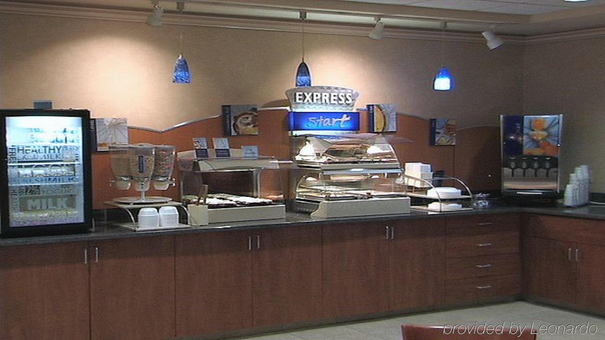 圣十字山谷智选假日酒店 Saint Croix Falls 餐厅 照片